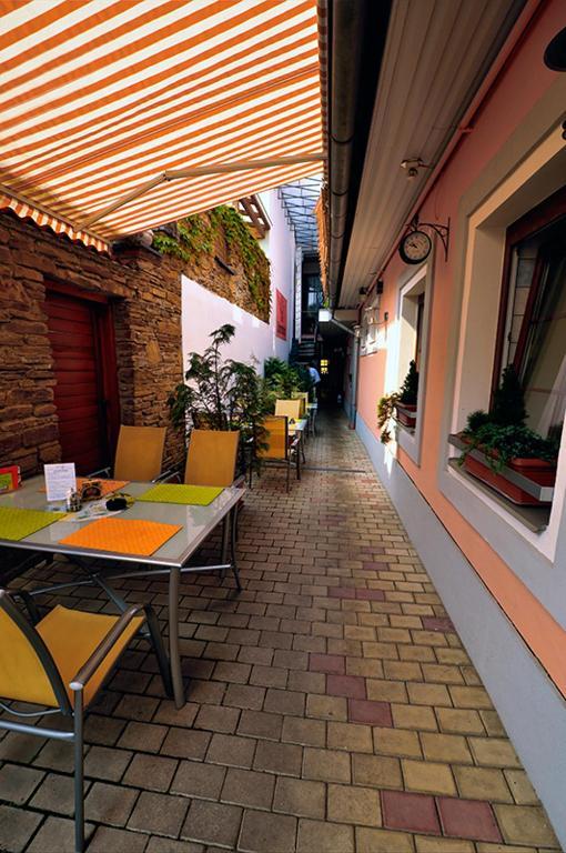 Alex Pension Prešov Exteriör bild