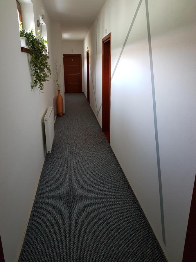 Alex Pension Prešov Exteriör bild